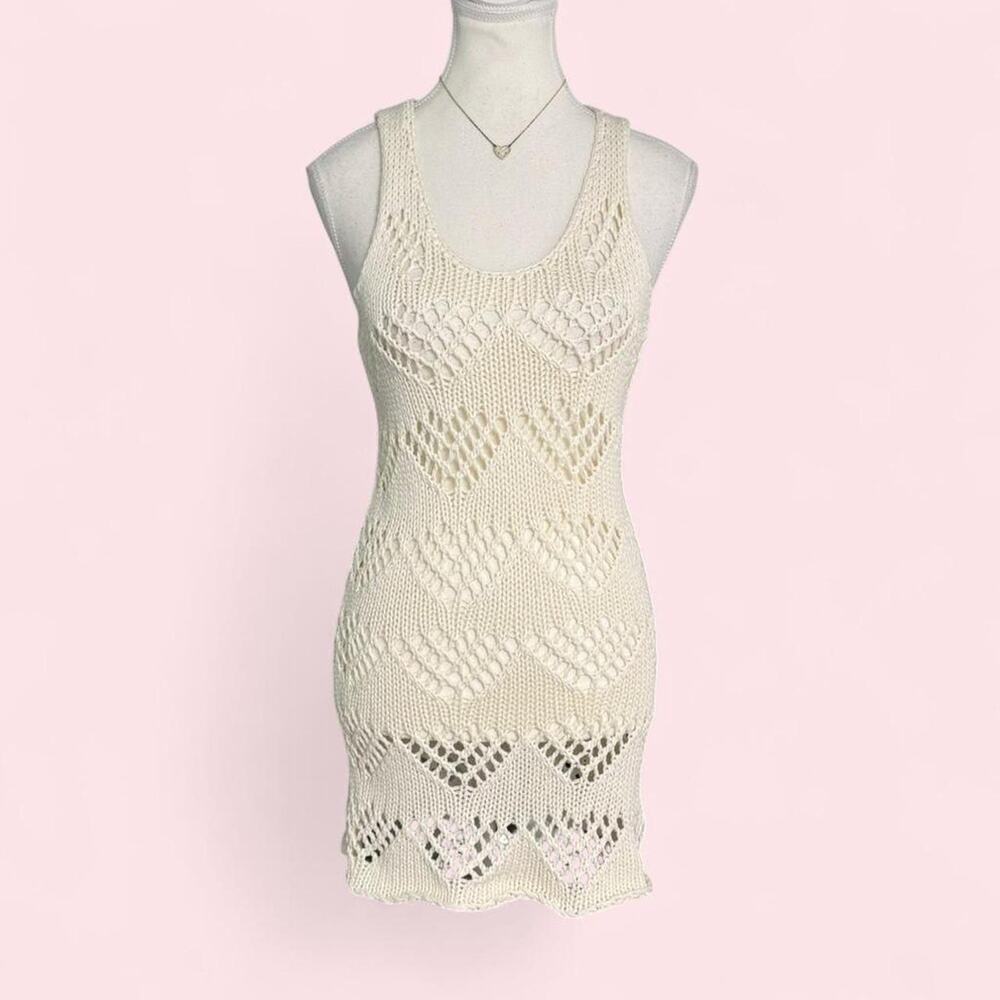 Cottage Core Boho Coachella Mini Crotchet Dress In Cream is by corpus size M